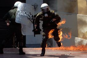 Austerity measures prompt greek riot